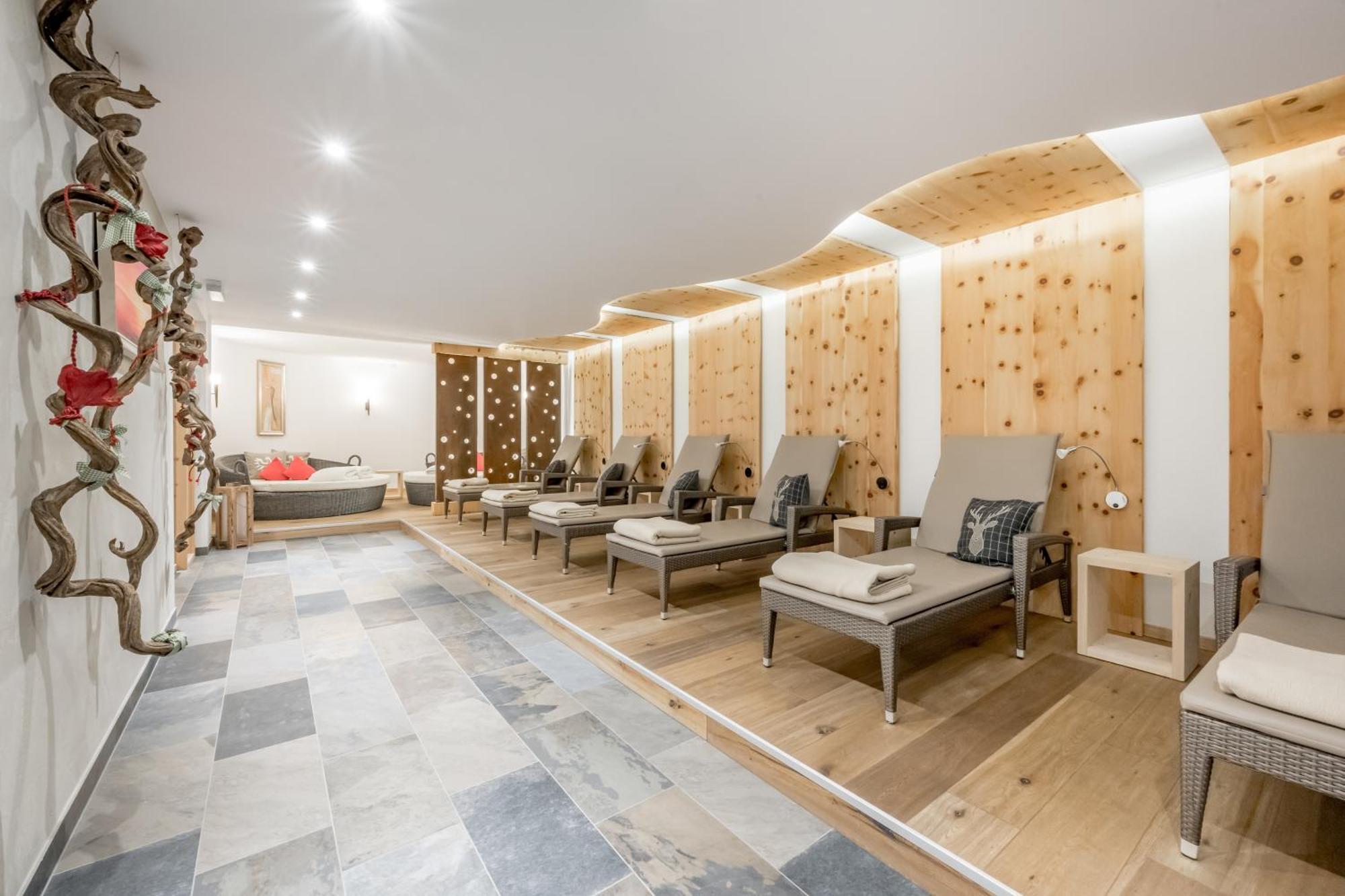 Tilia Living - B&B Mit Dem Komfort Eines Kleinen, Feinen Hotels Ried im Oberinntal Eksteriør billede