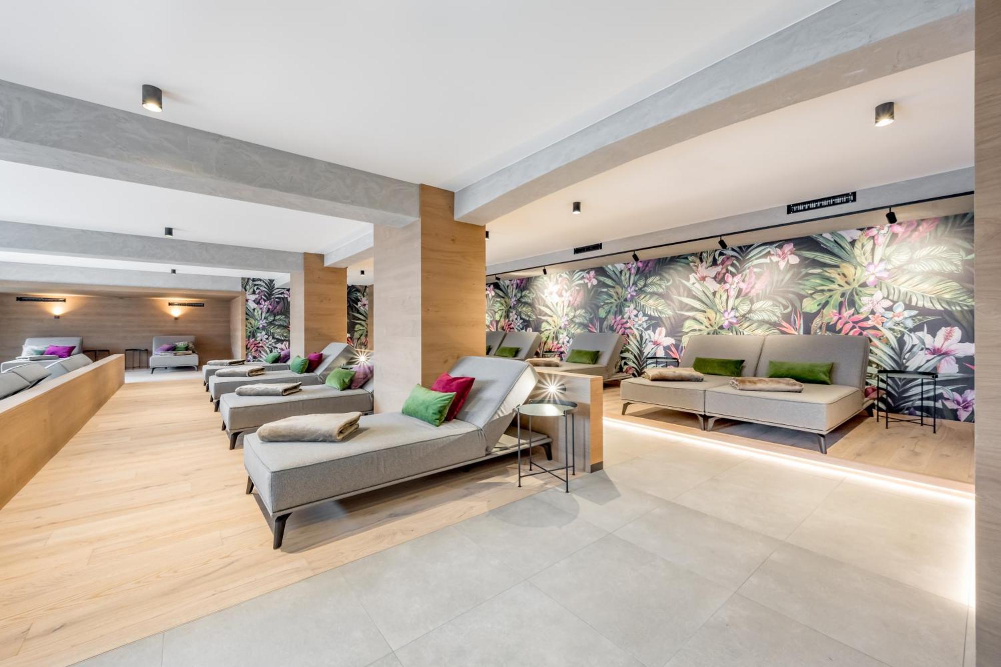 Tilia Living - B&B Mit Dem Komfort Eines Kleinen, Feinen Hotels Ried im Oberinntal Eksteriør billede