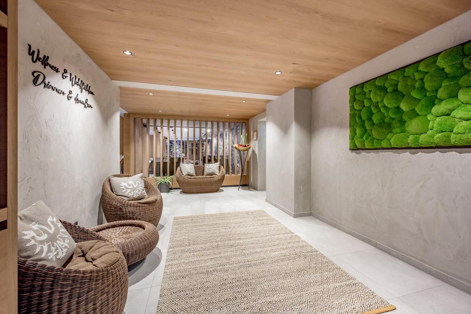 Tilia Living - B&B Mit Dem Komfort Eines Kleinen, Feinen Hotels Ried im Oberinntal Eksteriør billede