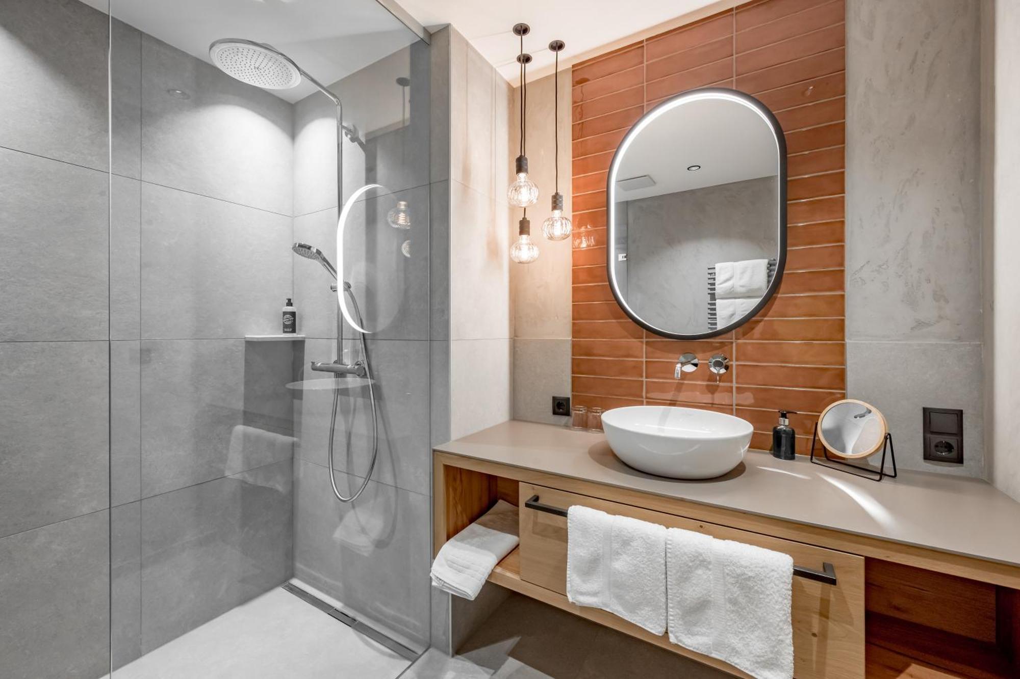 Tilia Living - B&B Mit Dem Komfort Eines Kleinen, Feinen Hotels Ried im Oberinntal Eksteriør billede