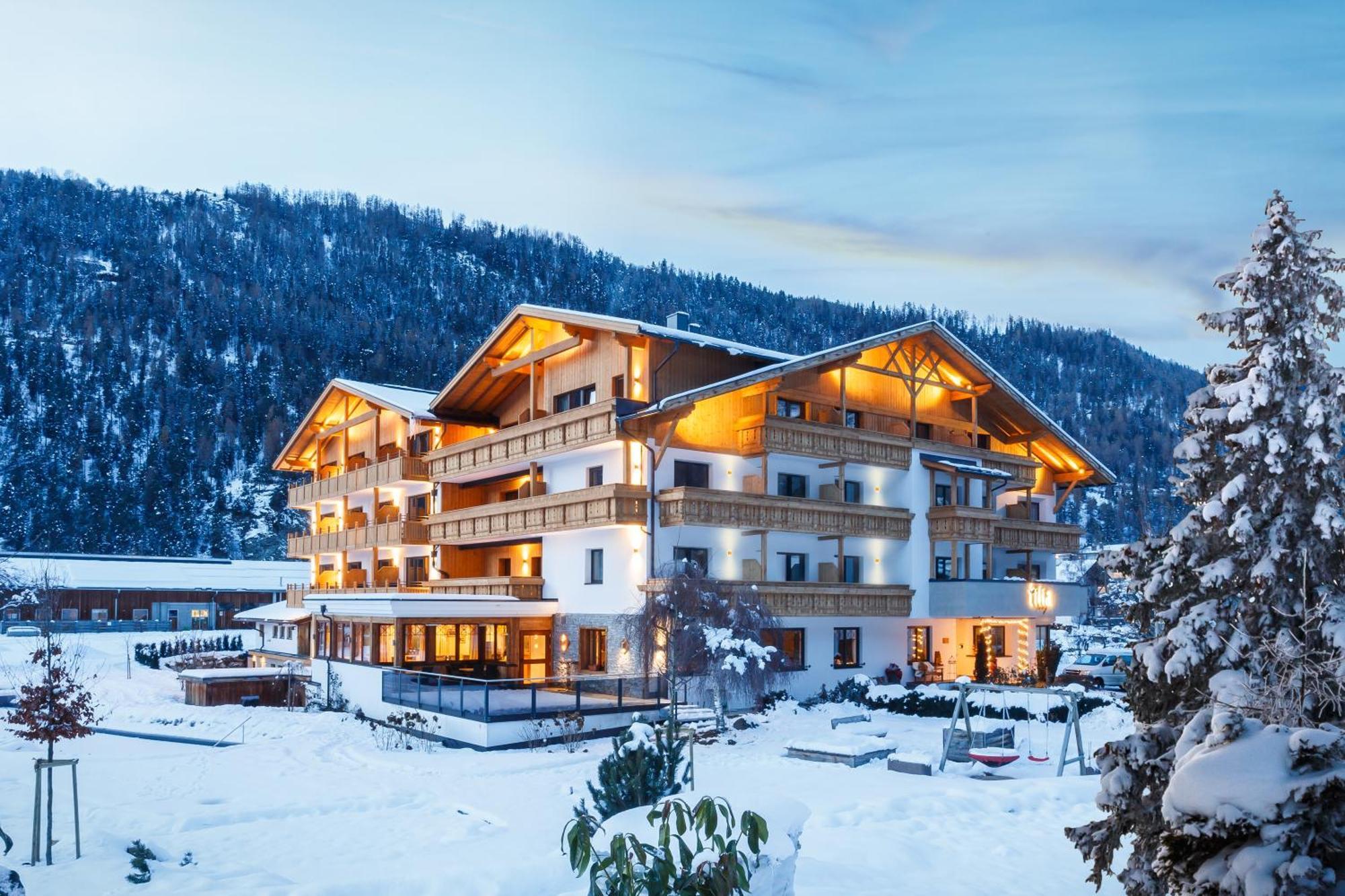 Tilia Living - B&B Mit Dem Komfort Eines Kleinen, Feinen Hotels Ried im Oberinntal Eksteriør billede