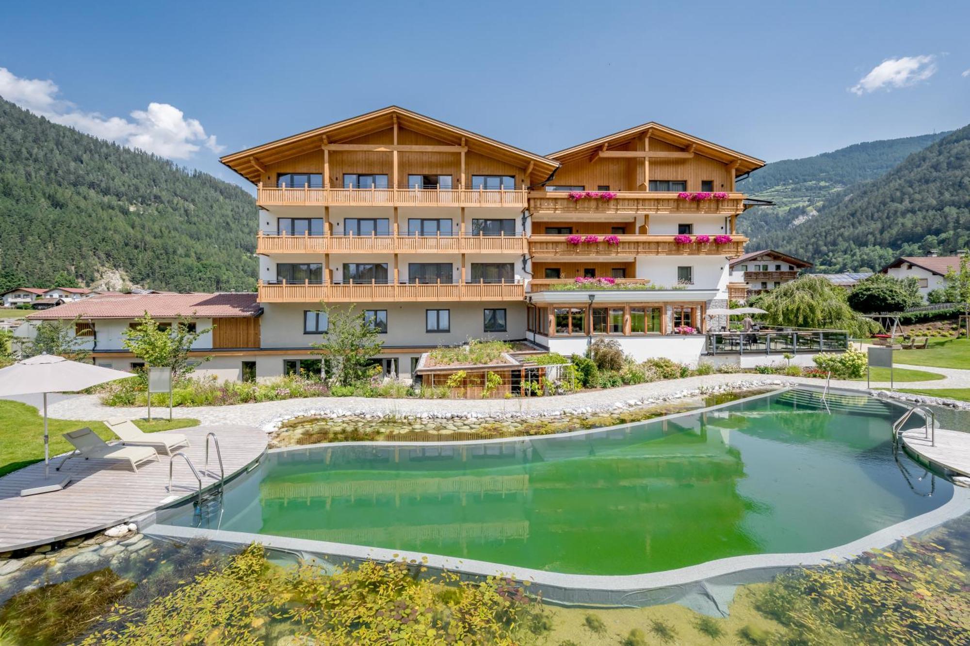 Tilia Living - B&B Mit Dem Komfort Eines Kleinen, Feinen Hotels Ried im Oberinntal Eksteriør billede